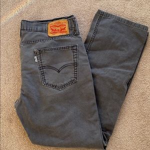 Levi’s 514 Jeans